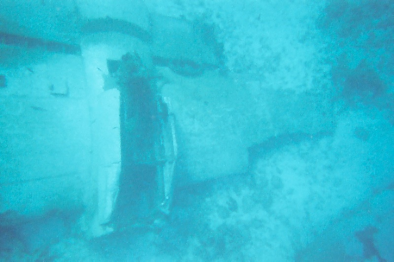 062 Sunken plane at Cozumel.JPG