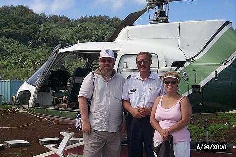 Sandy & Al with helo pilot