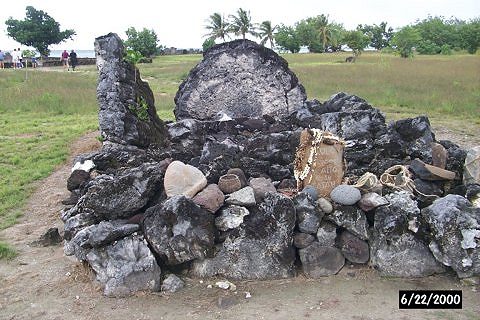 Large round sacrificial grinding stone - victms are grated to death